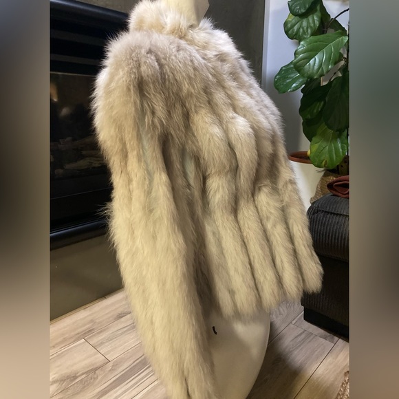 Vintage Fur Coat - Picture 2 of 7